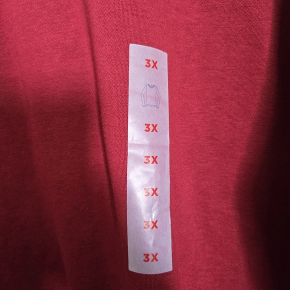 Old Navy NWT Plus Size Crewneck in Burgundy - Size 3x - Picture 5 of 8